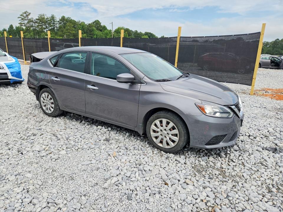 62527536 :رقم المزاد ، 3N1AB7AP9JY315652 vin ، 2018 Nissan Sentra مزاد بيع