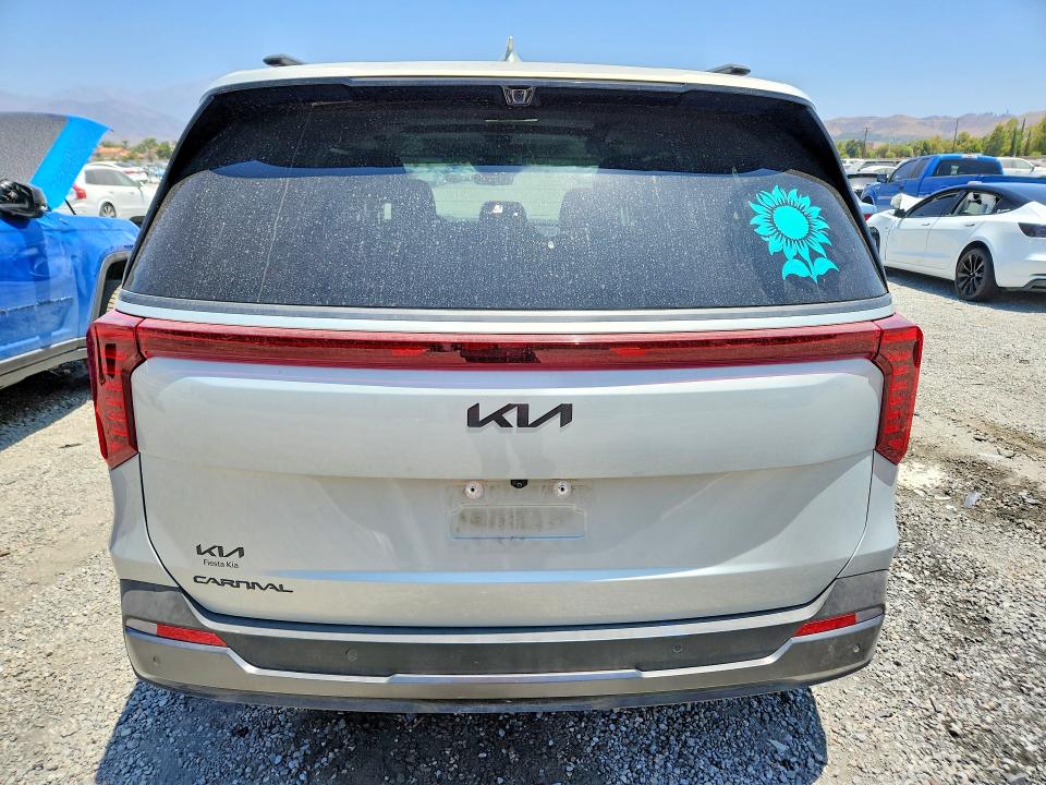 2025 Kia Carnival მანქანა იყიდება აუქციონზე, vin: KNDNE5K31S6507775, აუქციონის ნომერი: 58155316