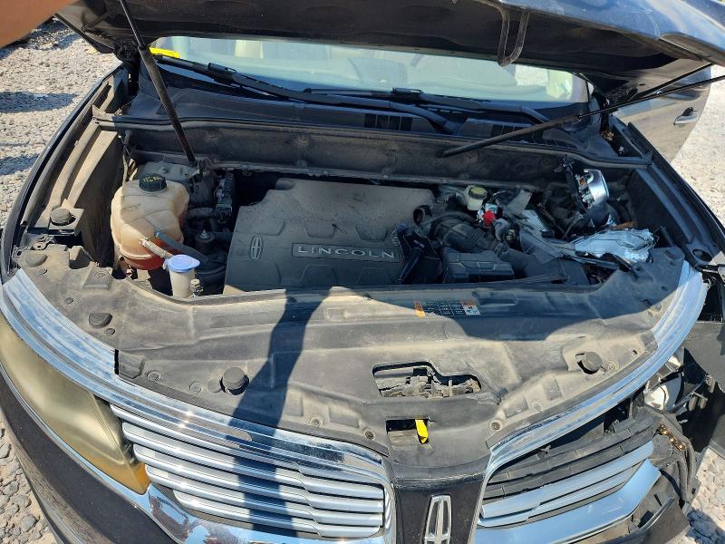 Продажа на аукционе авто 2016 Lincoln Mkx, vin: 2LMTJ6KR1GBL35947, номер лота: 60943256