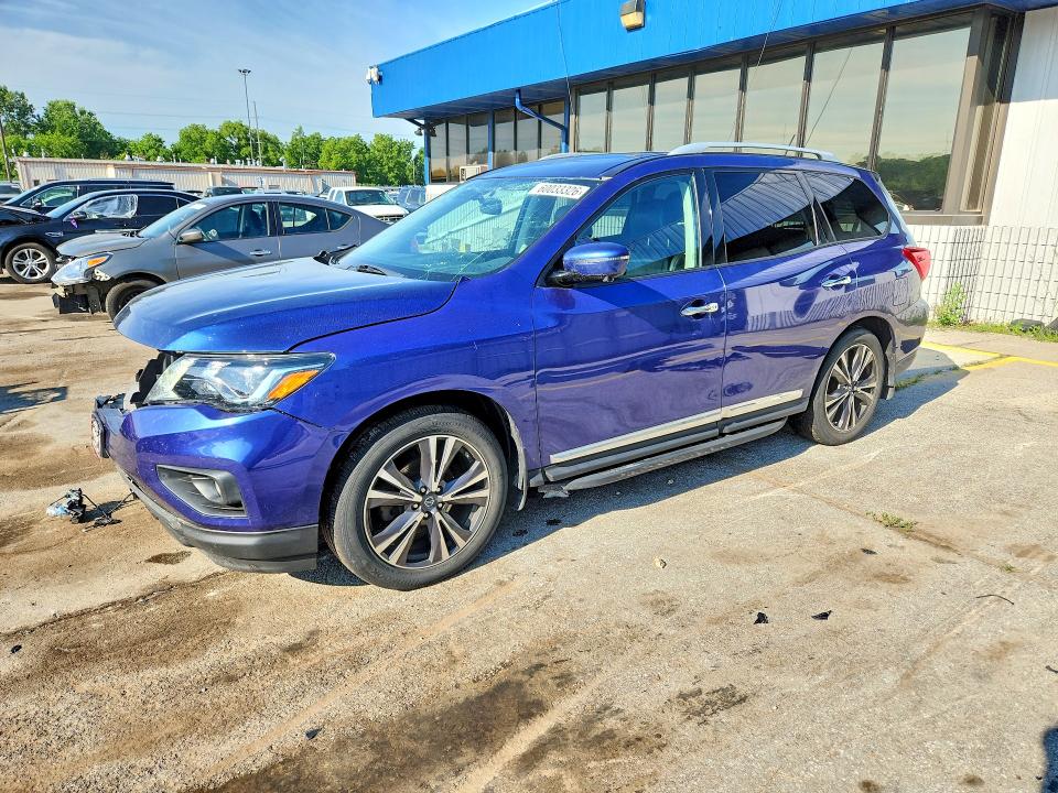 60033326 :رقم المزاد ، 5N1DR2MM3HC633386 vin ، 2017 Nissan Pathfinder مزاد بيع