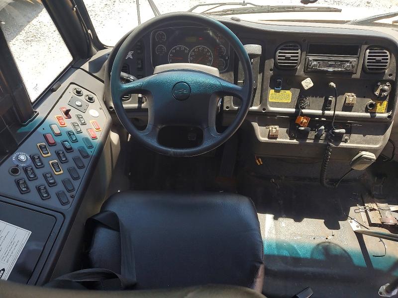 Продажа на аукционе авто 2012 Thomas Unknown, vin: 4UZABRDT4CCBK4975, номер лота: 60884306