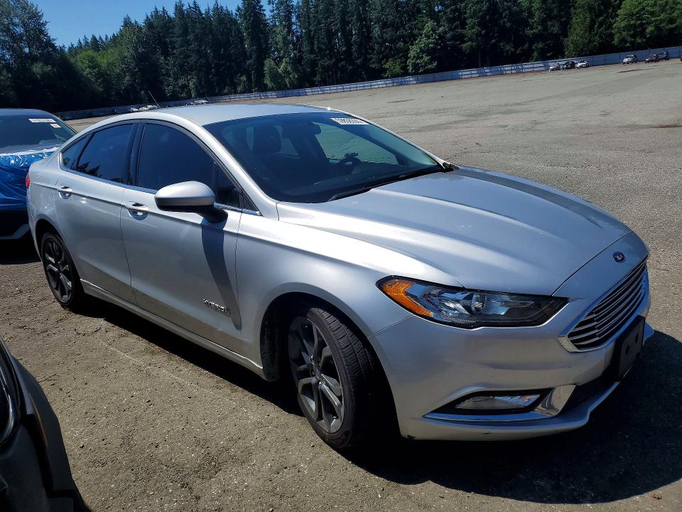 Продажа на аукционе авто 2018 Ford Fusion, vin: 3FA6P0LU2JR102198, номер лота: 59858396