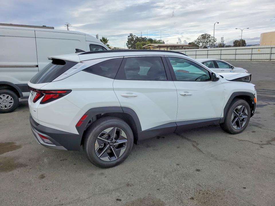 Продаж на аукціоні авто 2026 Hyundai Tucson, vin: 5NMJBCDE2TH745357, номер лоту: 61804566