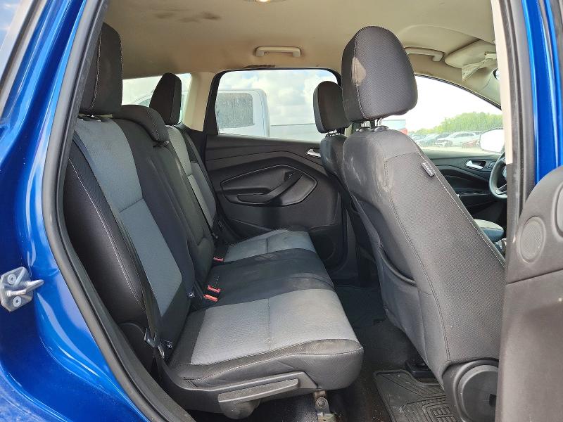 60204336 :رقم المزاد ، 1FMCU0GD2HUE05786 vin ، 2017 Ford Escape مزاد بيع