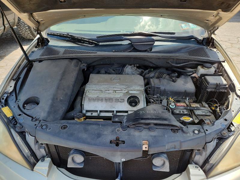 63484236 :رقم المزاد ، 2T2HA31U14C017349 vin ، 2004 Lexus Rx مزاد بيع
