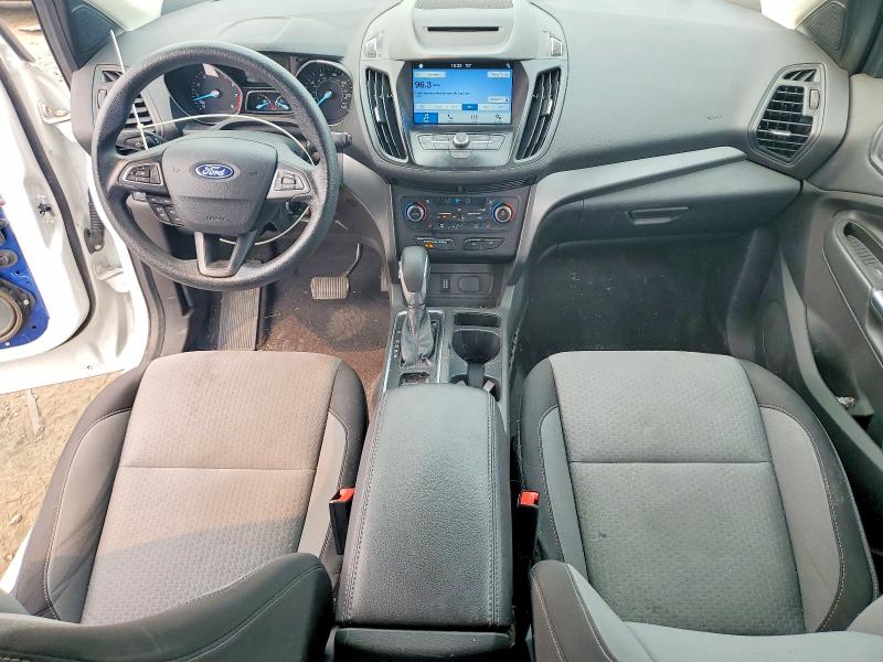 Продаж на аукціоні авто 2018 Ford Escape, vin: 1FMCU9GD2JUB23061, номер лоту: 61012026
