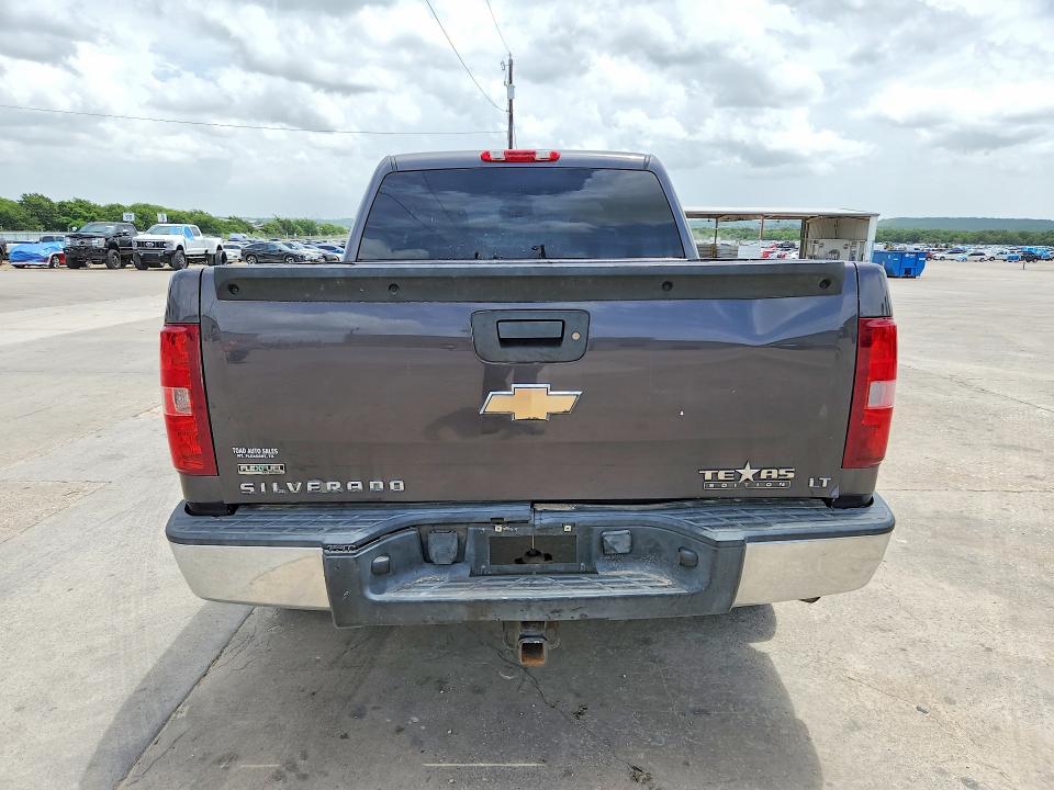 61395646 :رقم المزاد ، 3GCPCSE02BG147333 vin ، 2011 Chevrolet Silverado مزاد بيع