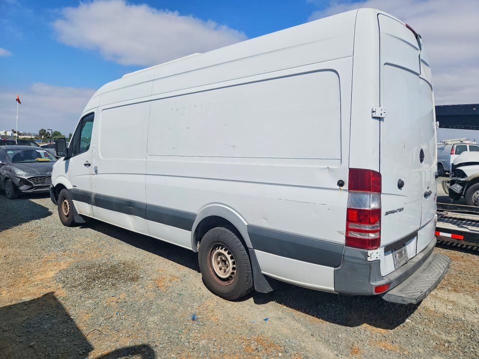 Продаж на аукціоні авто 2015 Freightliner Sprinter, vin: WDYPE8DC5FP169924, номер лоту: 57441026