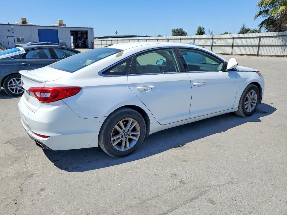 58974476 :رقم المزاد ، 5NPE24AF7FH123266 vin ، 2015 Hyundai Sonata مزاد بيع