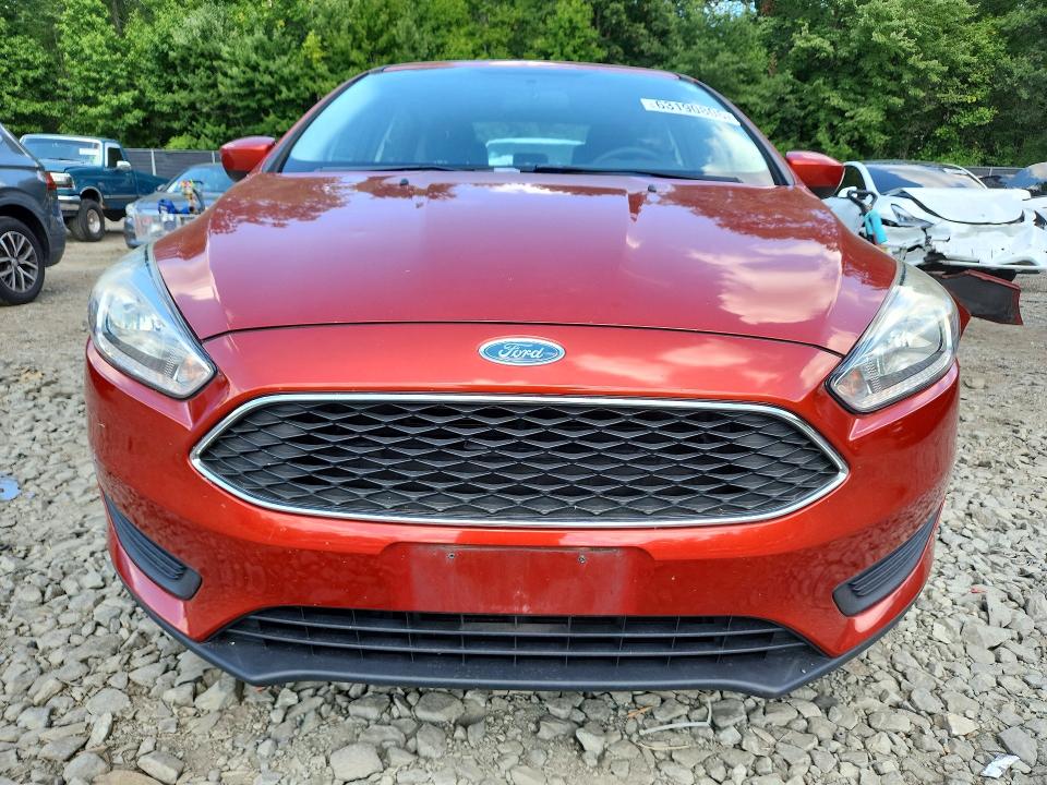 63190806 :رقم المزاد ، 1FADP3FE3JL256821 vin ، 2018 Ford Focus مزاد بيع