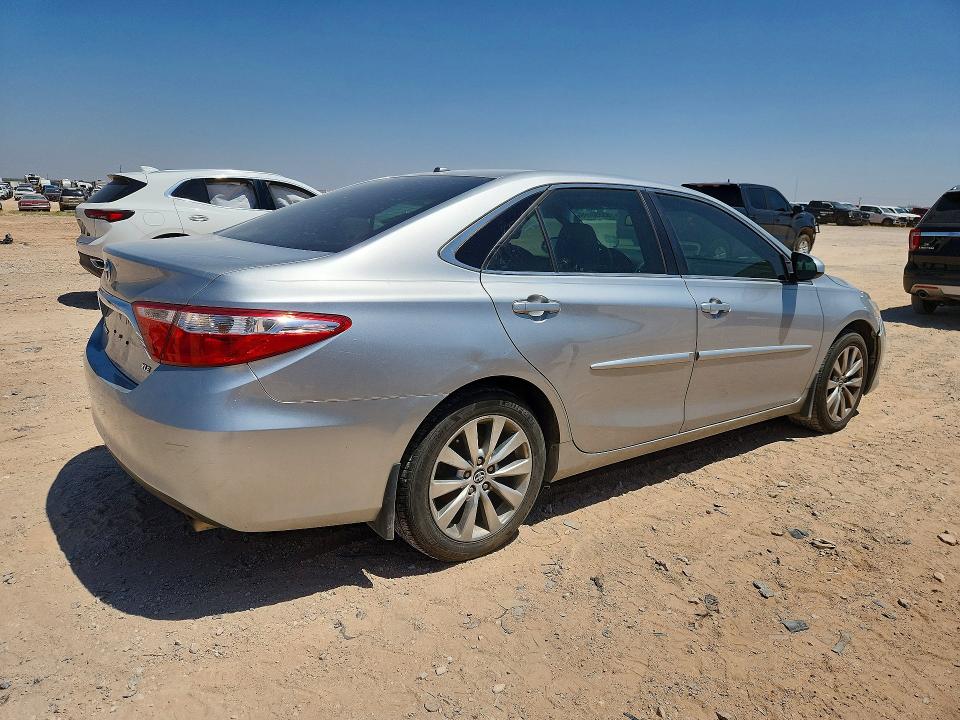 2016 Toyota Camry მანქანა იყიდება აუქციონზე, vin: 4T1BK1FK2GU571098, აუქციონის ნომერი: 63350486