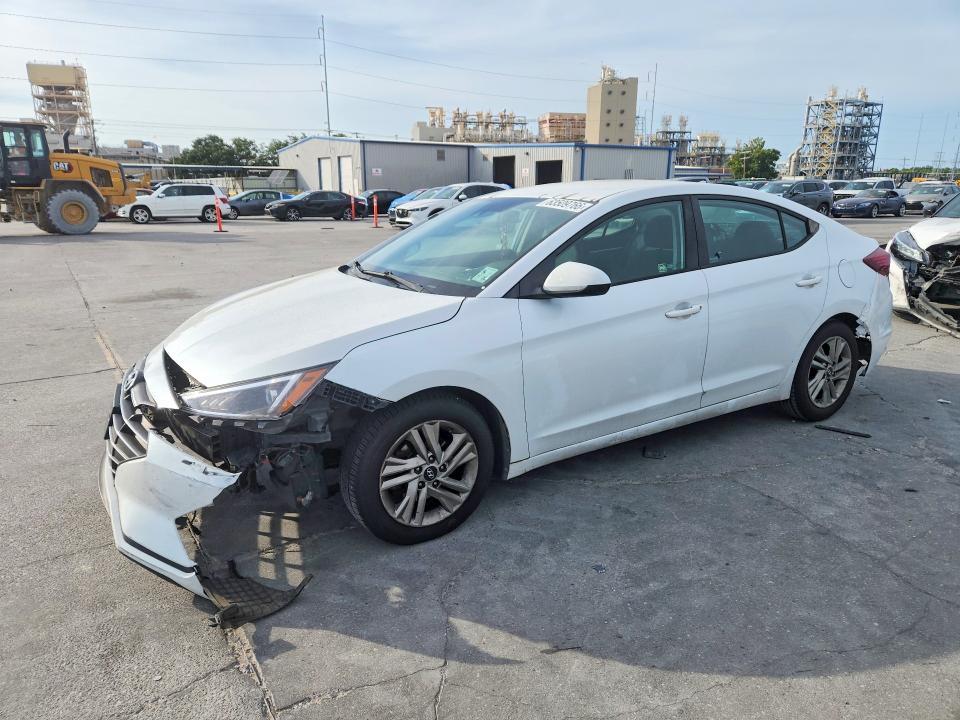63509766 :رقم المزاد ، 5NPD84LF5LH547953 vin ، 2020 Hyundai Elantra مزاد بيع