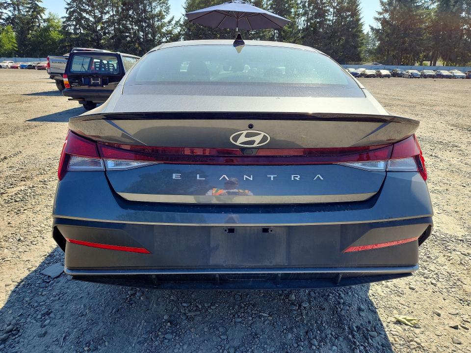 Auction sale of the 2025 Hyundai Elantra, vin: KMHLM4DG9SU909541, lot number: 61088856