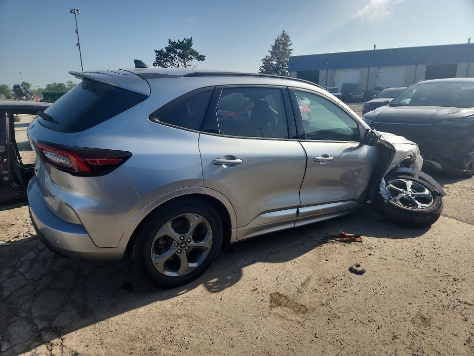 Продажа на аукционе авто 2023 Ford Escape, vin: 1FMCU9MN3PUA11861, номер лота: 58552646
