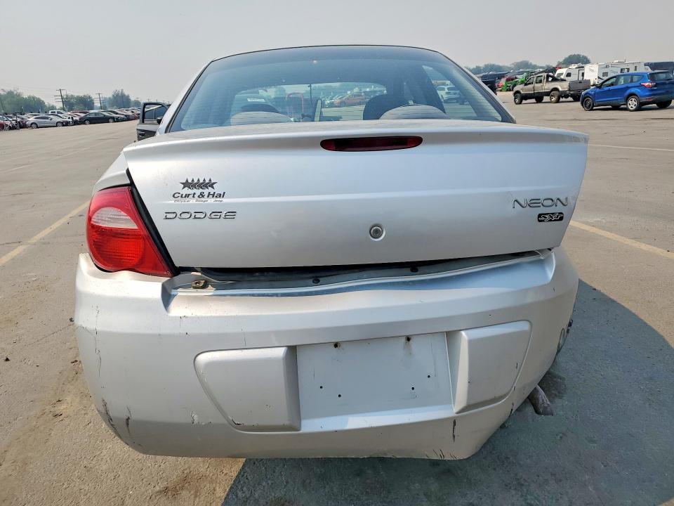 2004 Dodge Neon მანქანა იყიდება აუქციონზე, vin: 1B3ES56CX4D592781, აუქციონის ნომერი: 62843856