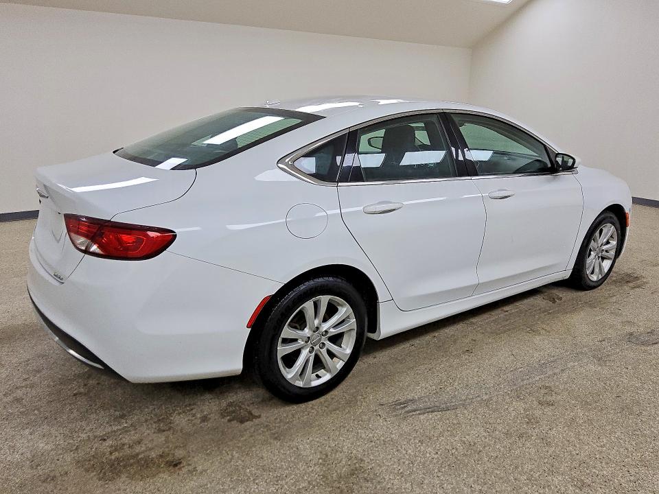 95586475 :رقم المزاد ، 1C3CCCAB9FN612316 vin ، 2015 Chrysler 200 مزاد بيع
