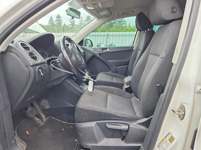 60610536 :رقم المزاد ، WVGJV3AX2EW524026 vin ، 2014 Volkswagen Tiguan مزاد بيع