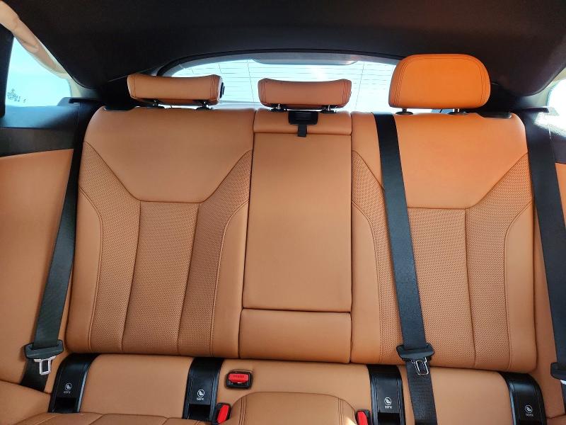 61353356 :رقم المزاد ، WBY43AW09PFR43046 vin ، 2023 Bmw I4 مزاد بيع
