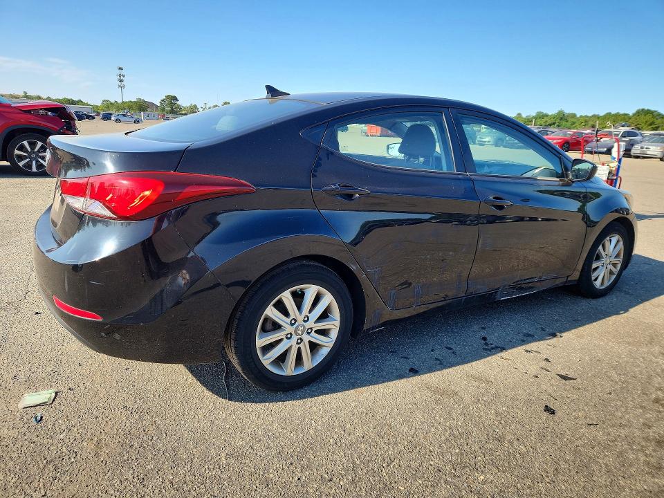 Aukcja sprzedaży 2015 Hyundai Elantra, vin: KMHDH4AE7FU261392, numer aukcji: 61694956