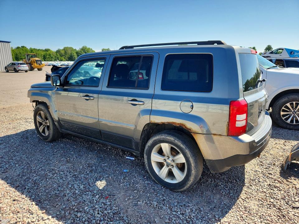 61488946 :رقم المزاد ، 1C4NJPBB6CD566235 vin ، 2012 Jeep Patriot مزاد بيع