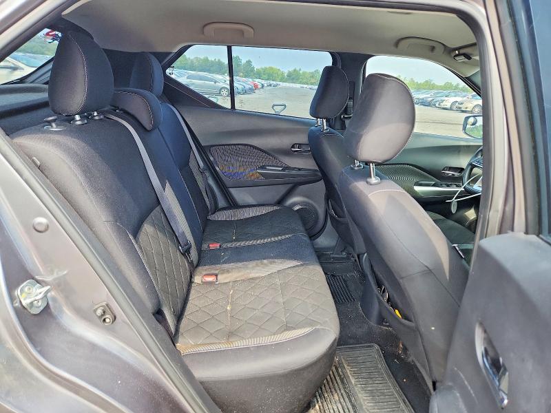 61930236 :رقم المزاد ، 3N1CP5CUXKL532482 vin ، 2019 Nissan Kicks مزاد بيع