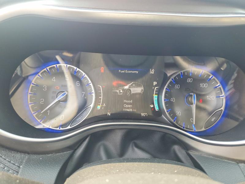 Продажа на аукционе авто 2018 Chrysler Pacifica, vin: 2C4RC1GG1JR226255, номер лота: 61144266