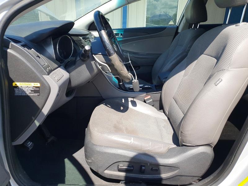 61735226 :رقم المزاد ، 5NPEC4AC7BH277778 vin ، 2011 Hyundai Sonata مزاد بيع