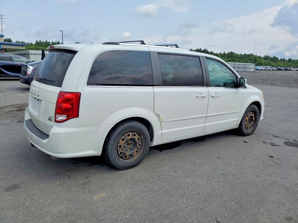 61743706 :رقم المزاد ، 2C4RDGCG3HR749647 vin ، 2017 Dodge Grand Caravan مزاد بيع