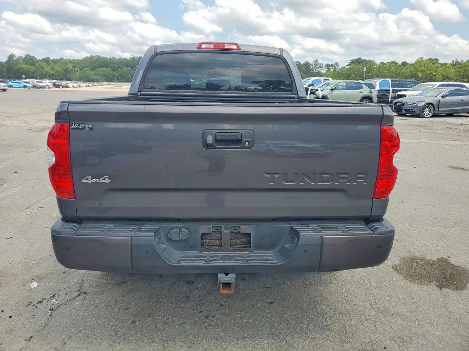 Продажа на аукционе авто 2018 Toyota Tundra, vin: 5TFHW5F17JX732925, номер лота: 59283596