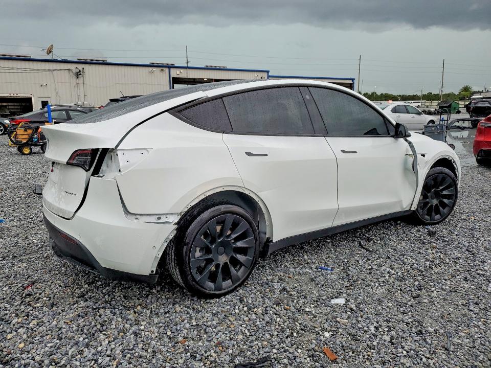61295666 :رقم المزاد ، 7SAYGDEEXNA017150 vin ، 2022 Tesla Model Y مزاد بيع