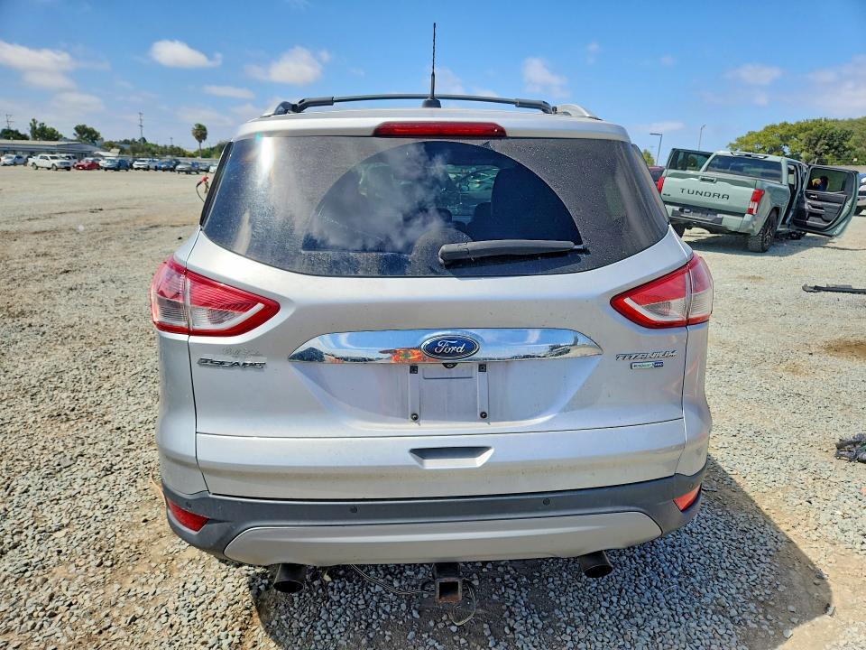 59331516 :رقم المزاد ، 1FMCU9J93GUA14038 vin ، 2016 Ford Escape مزاد بيع