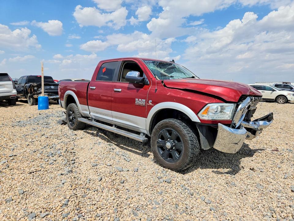 62444316 :رقم المزاد ، 3C6UR5FL3FG663130 vin ، 2015 Ram 2500 مزاد بيع