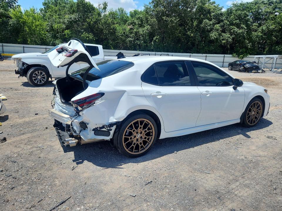 2024 Toyota Camry მანქანა იყიდება აუქციონზე, vin: 4T1T11AK4RU204933, აუქციონის ნომერი: 59785046