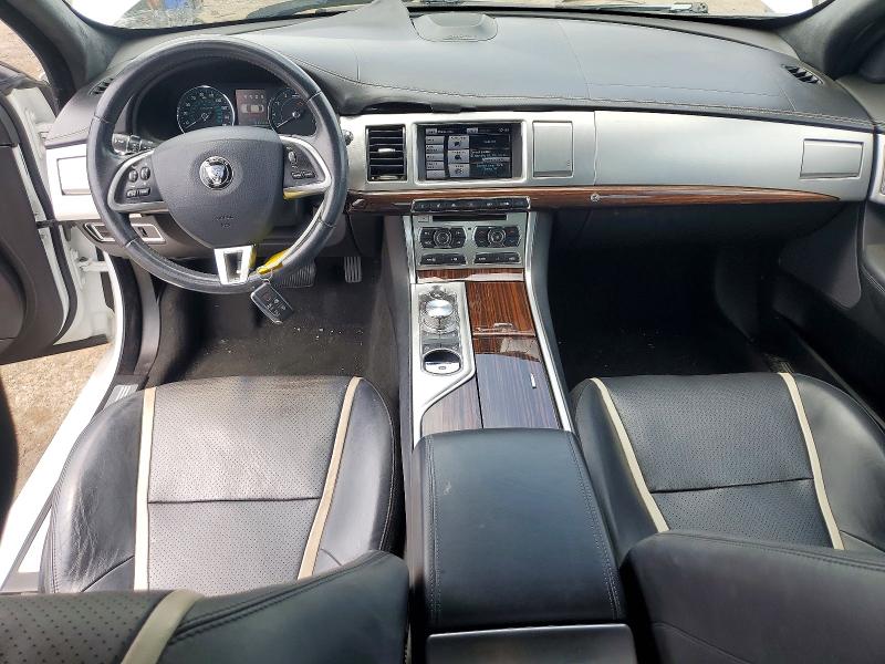 60835506 :رقم المزاد ، SAJWA0F78F8U53919 vin ، 2015 Jaguar Xf مزاد بيع