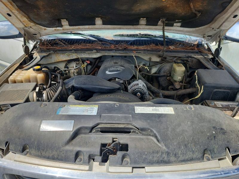 62310236 :رقم المزاد ، 2GTEC19T711125003 vin ، 2001 Gmc New Sierra مزاد بيع