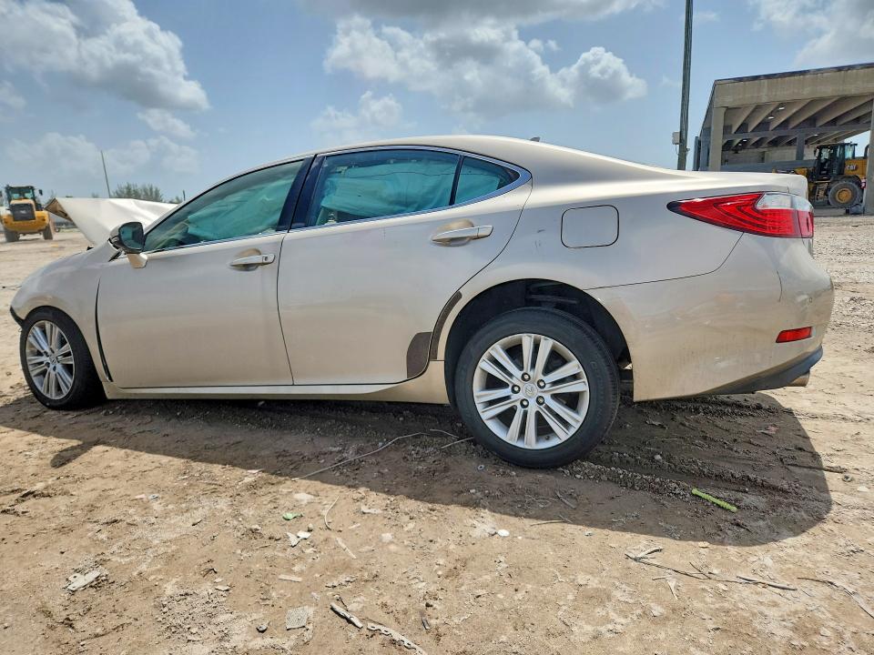 60183506 :رقم المزاد ، JTHBK1GG7D2006169 vin ، 2013 Lexus Es مزاد بيع