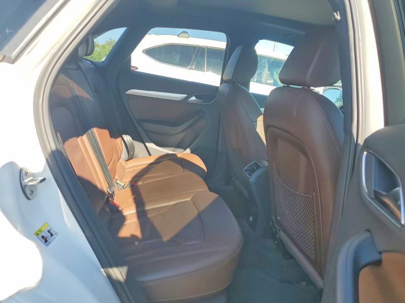 61500486 :رقم المزاد ، WA1EFCFS4GR014322 vin ، 2016 Audi Q3 مزاد بيع