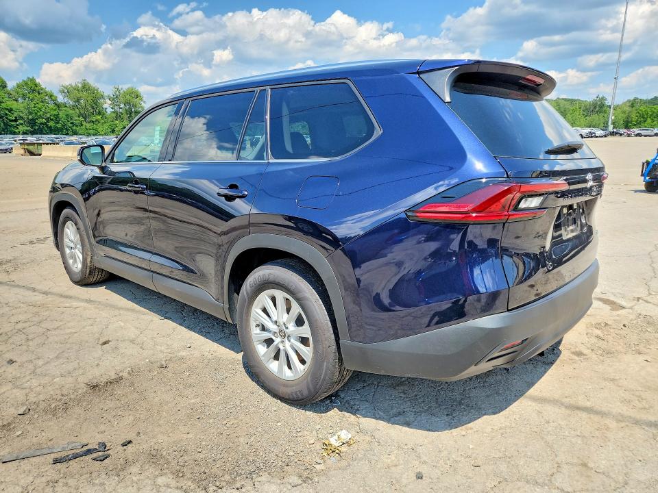 2025 Toyota Grand Highlander მანქანა იყიდება აუქციონზე, vin: 5TDAAAA58SS030140, აუქციონის ნომერი: 59314706