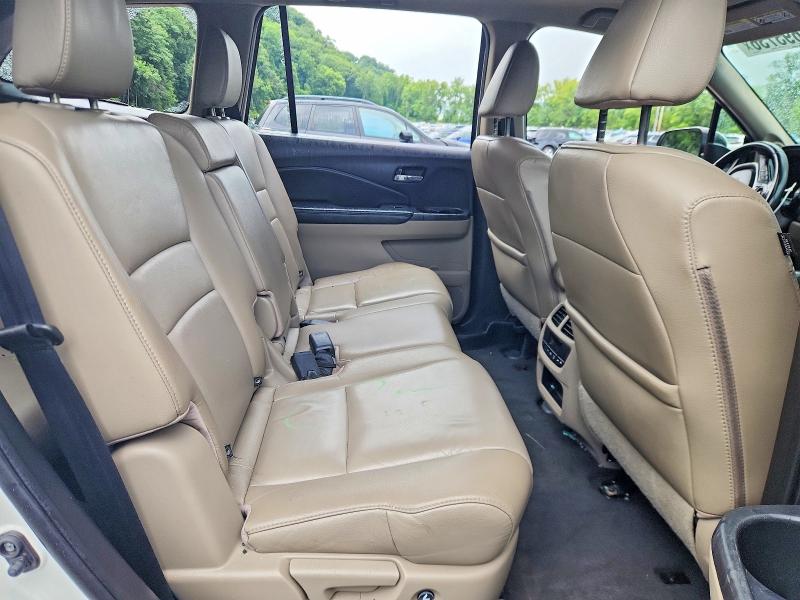 Продажа на аукционе авто 2016 Honda Pilot, vin: 5FNYF5H68GB019494, номер лота: 62693736
