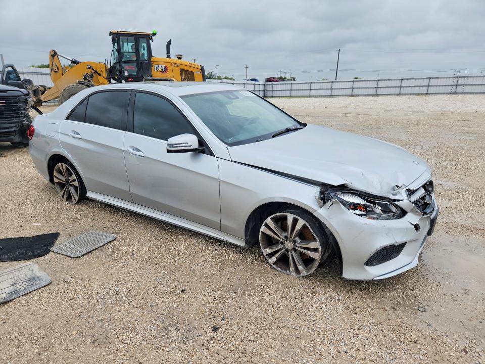60997626 :رقم المزاد ، WDDHF5KB6GB250425 vin ، 2016 Mercedes-benz E مزاد بيع