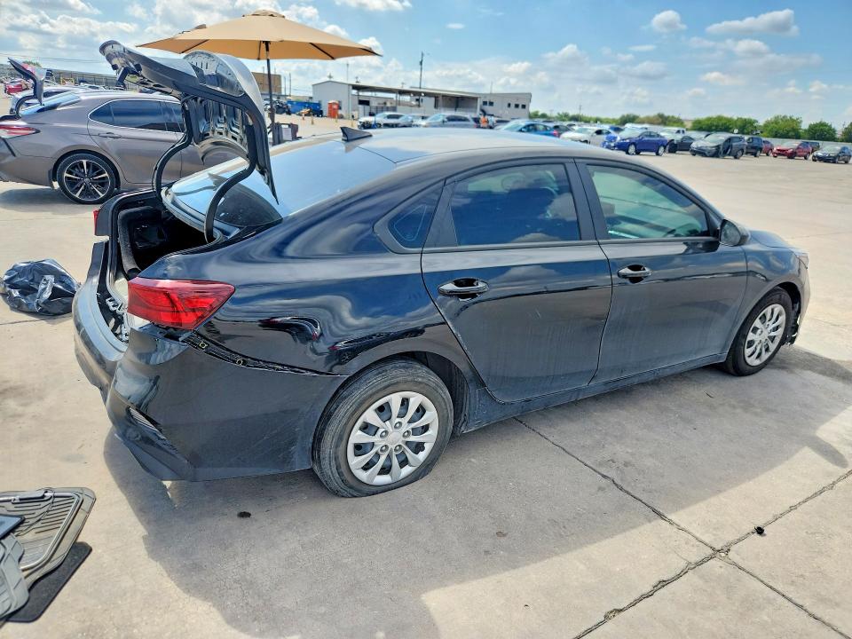 60578026 :رقم المزاد ، 3KPF24AD9RE695323 vin ، 2024 Kia Forte مزاد بيع