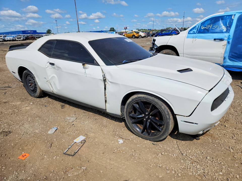 62129256 :رقم المزاد ، 2C3CDZAG6JH327408 vin ، 2018 Dodge Challenger مزاد بيع