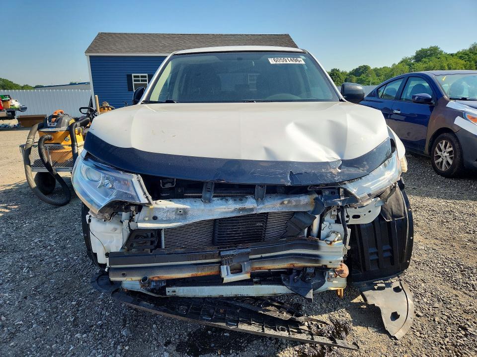 60591496 :رقم المزاد ، JA4AZ3A31GZ014879 vin ، 2016 Mitsubishi Outlander مزاد بيع