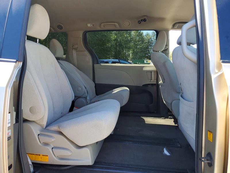 63014026 :رقم المزاد ، 5TDKA3DC8BS007774 vin ، 2011 Toyota Sienna مزاد بيع