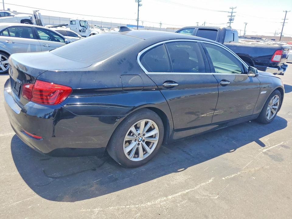 Продаж на аукціоні авто 2016 Bmw 528, vin: WBA5A5C54GG351130, номер лоту: 61555186