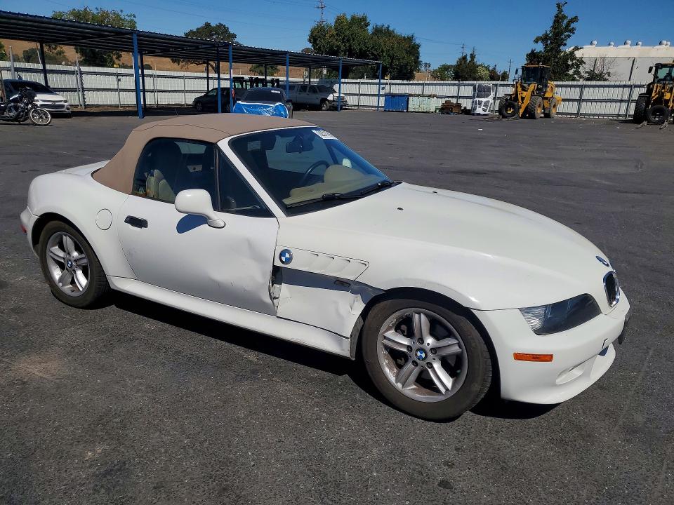 62511866 :رقم المزاد ، WBACN33471LM01122 vin ، 2001 Bmw Z3 مزاد بيع
