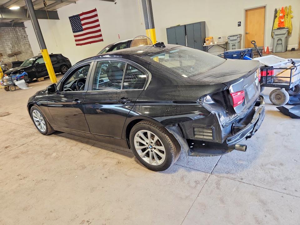 2017 Bmw 320 მანქანა იყიდება აუქციონზე, vin: WBA8E5G36HNU45257, აუქციონის ნომერი: 59077166