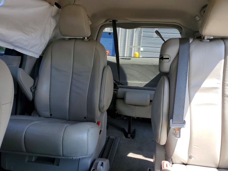 60418206 :رقم المزاد ، 5TDYK3DC1ES462476 vin ، 2014 Toyota Sienna مزاد بيع