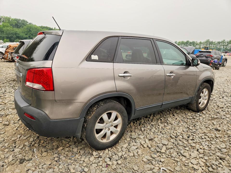 Продаж на аукціоні авто 2013 Kia Sorento, vin: 5XYKT3A1XDG330141, номер лоту: 61401456