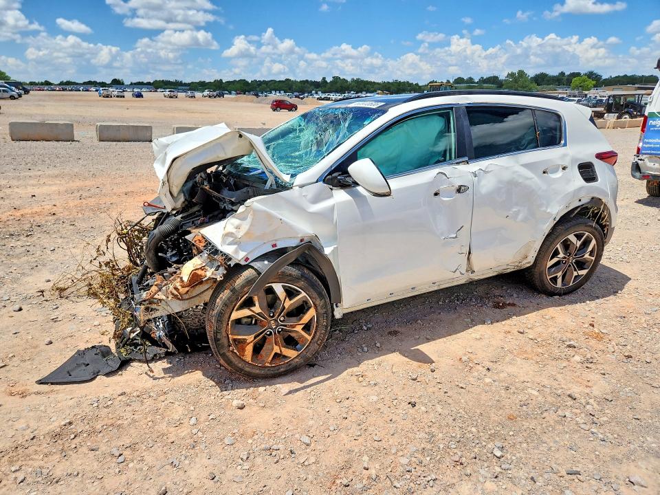 2020 Kia Sportage მანქანა იყიდება აუქციონზე, vin: KNDPN3ACXL7692709, აუქციონის ნომერი: 60970606